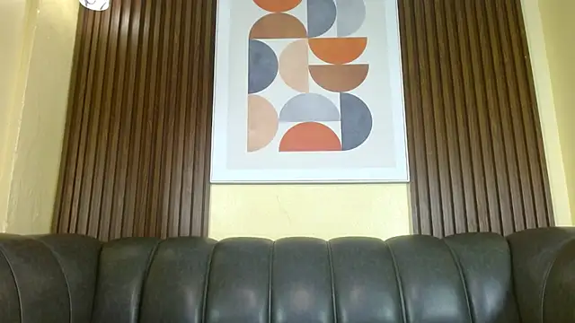 Nicole Ramires online show from 10/07/25, 04:15