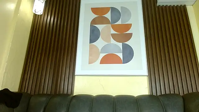 Nicole Ramires online show from 03/26/26, 04:56