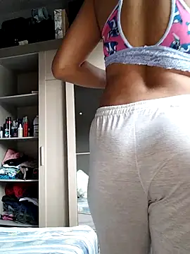 Su Duarte 1 online show from 09/18/25, 08:33