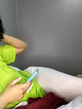 Su Duarte 1 online show from 10/22/25, 02:45