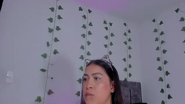 Miaa Garcia online show from 06/13/26, 11:02
