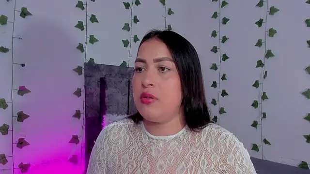 Miaa Garcia online show from 06/16/26, 11:07