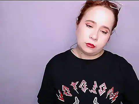 SubLayla01 online show from 10/22/25, 04:40