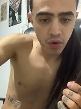 JovenDesobediente online show from 11/11/25, 04:23