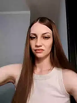 Snapshot of Verka199 chatting on 02/02/25, 05:59 Verka199 online show from 02/02/25, 05:59