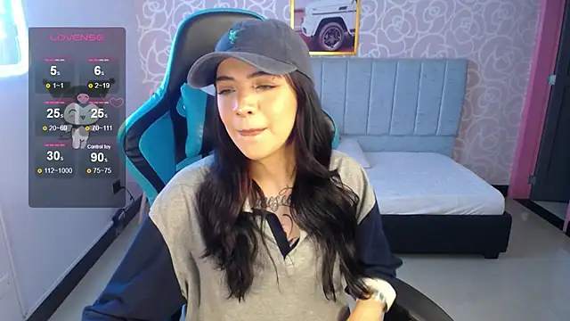 Snapshot of ninfa1_ch chatting on 01/07/25, 04:48 ninfa1 ch online show from 01/07/25, 04:48