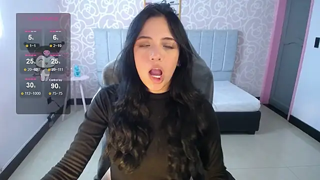 Snapshot of ninfa1_ch chatting on 01/18/25, 02:12 ninfa1 ch online show from 01/18/25, 02:12