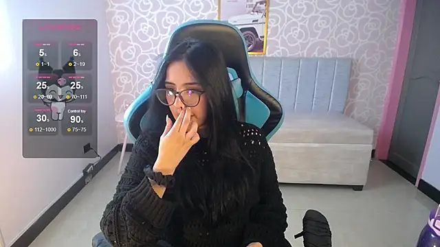 Snapshot of ninfa1_ch chatting on 01/28/25, 08:36 ninfa1 ch online show from 01/28/25, 08:36