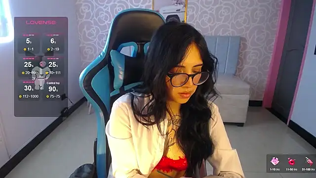 Snapshot of ninfa1_ch chatting on 02/25/25, 05:25 ninfa1 ch online show from 02/25/25, 05:25