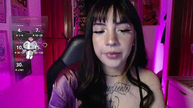 Snapshot of ninfa1_ch chatting on 10/22/25, 12:44 ninfa1 ch online show from 10/22/25, 12:44