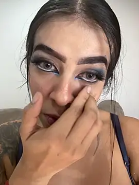 AbbyFtLuna online show from 09/28/25, 10:04