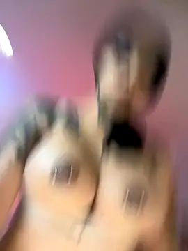 AbbyFtLuna online show from 10/11/25, 07:12