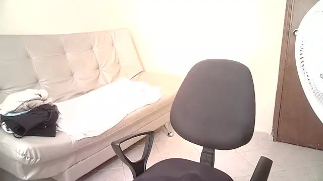 abril sexy04 online show from 07/14/26, 01:50
