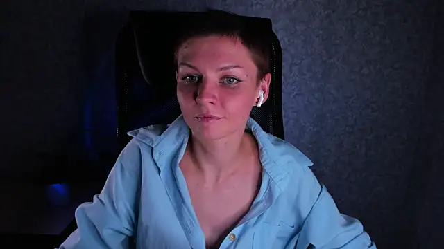 -danae- online show from 04/18/26, 12:25