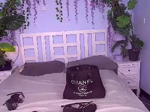 FerrariRedxBabestation online show from 03/19/25, 03:41