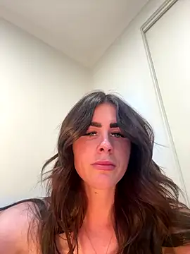 aus queen online show from 10/16/25, 08:37