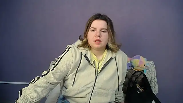 so shy online show from 05/10/26, 06:29