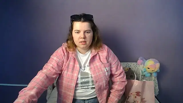 so shy online show from 05/15/26, 06:31