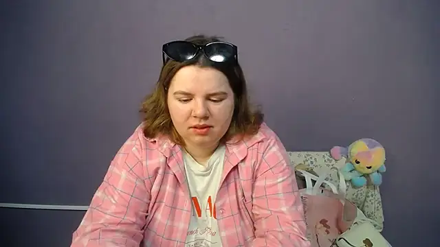 so shy online show from 05/18/26, 06:52