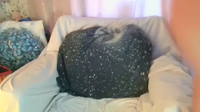 Snapshot of AngellaFly chatting on 02/19/26, 11:39 AngellaFly online show from 02/19/26, 11:39