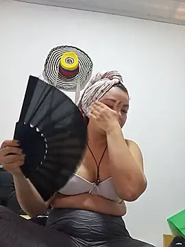 DarlingBDSM  online show from 05/13/26, 06:05
