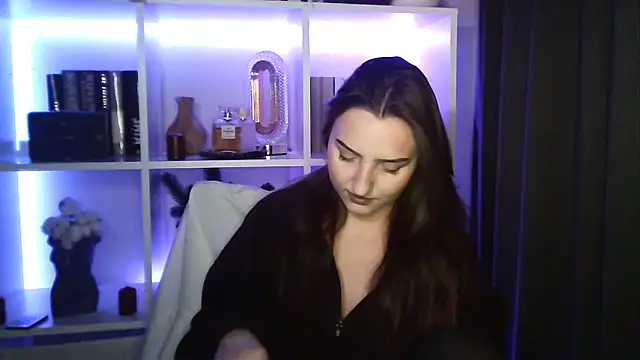 X Alisa online show from 02/02/26, 07:45