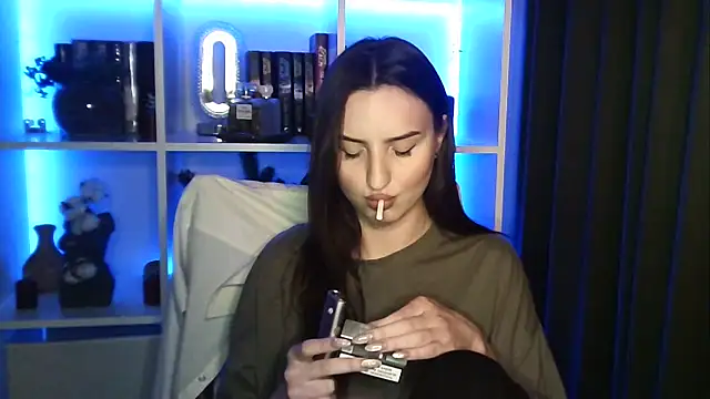 X Alisa online show from 04/11/26, 06:23