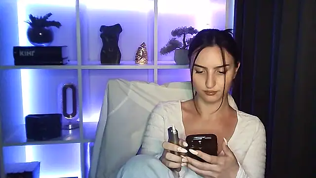 Snapshot of X_Alisa chatting on 06/02/26, 01:24 X Alisa online show from 06/02/26, 01:24