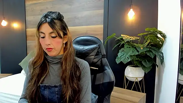 candy summer28 online show from 01/10/26, 12:07