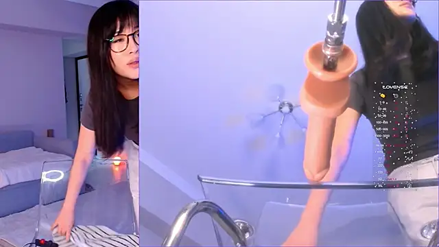 Snapshot of jane_sui chatting on 01/25/25, 12:37 jane sui online show from 01/25/25, 12:37