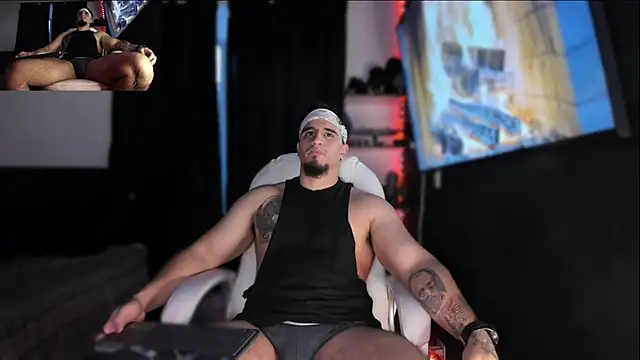 Snapshot of kingbear777 chatting on 12/05/24, 08:11 kingbear777 online show from 12/05/24, 08:11