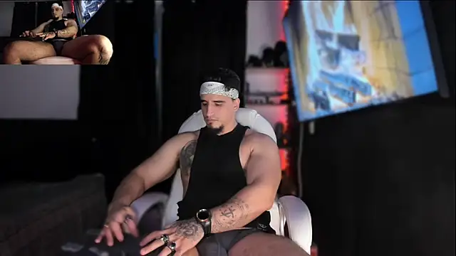 Snapshot of kingbear777 chatting on 12/12/24, 08:36 kingbear777 online show from 12/12/24, 08:36