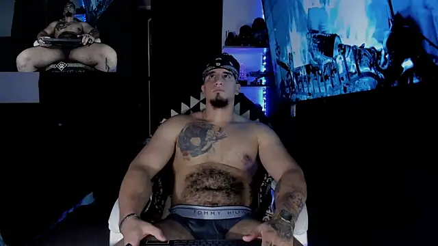 Snapshot of kingbear777 chatting on 01/12/25, 04:29 kingbear777 online show from 01/12/25, 04:29