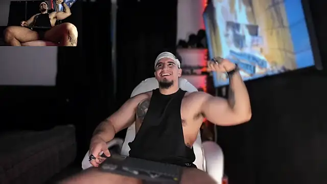 Snapshot of kingbear777 chatting on 01/31/25, 05:09 kingbear777 online show from 01/31/25, 05:09