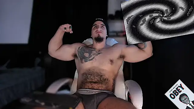 Snapshot of kingbear777 chatting on 02/03/25, 07:40 kingbear777 online show from 02/03/25, 07:40