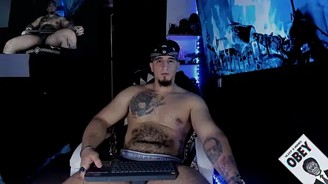 Snapshot of kingbear777 chatting on 02/06/25, 11:15 kingbear777 online show from 02/06/25, 11:15