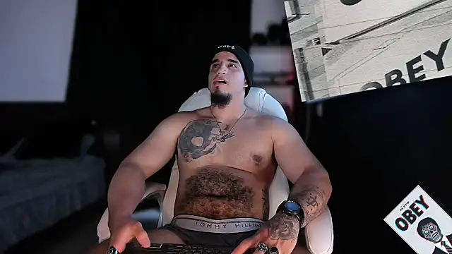 Snapshot of kingbear777 chatting on 02/09/25, 11:58 kingbear777 online show from 02/09/25, 11:58