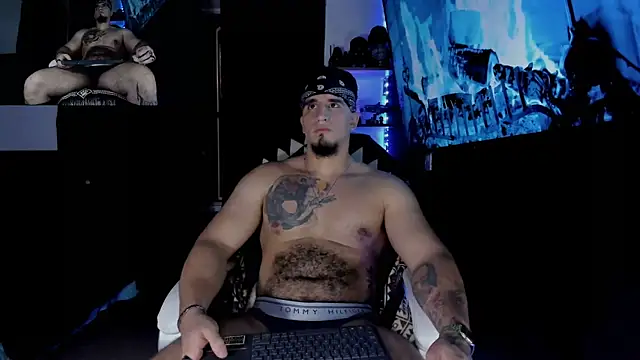 Snapshot of kingbear777 chatting on 03/14/25, 07:26 kingbear777 online show from 03/14/25, 07:26