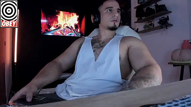 Snapshot of kingbear777 chatting on 10/02/25, 12:17 kingbear777 online show from 10/02/25, 12:17