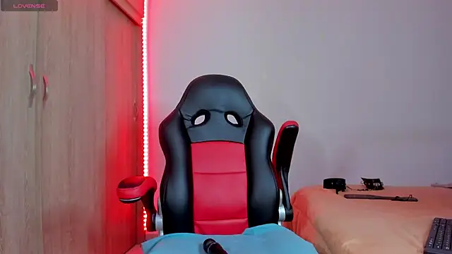 barbiee ebony online show from 04/17/26, 05:10