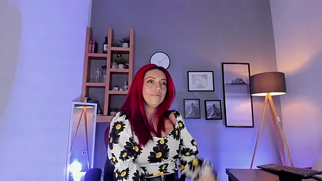 helenaduque  online show from 03/21/26, 12:10