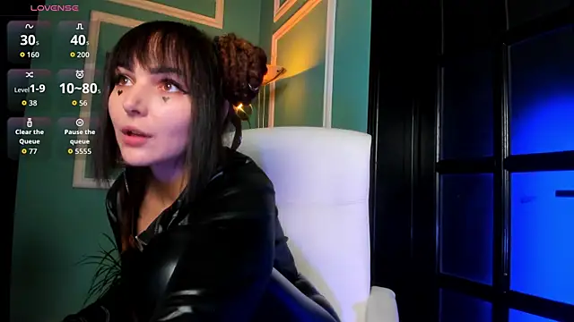 1Munique online show from 11/09/25, 04:27