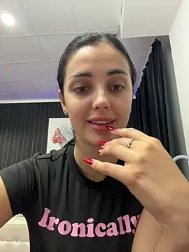 SophiaVilner online show from 09/23/25, 05:49