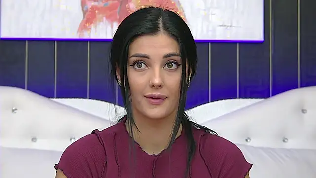 SophiaVilner online show from 09/28/25, 06:02