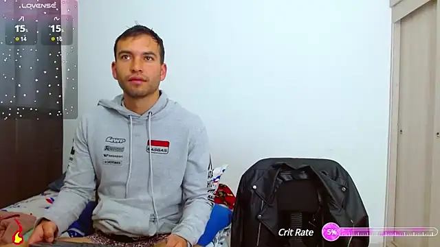 Snapshot of dorian_h_ chatting on 03/13/25, 12:56 dorian h online show from 03/13/25, 12:56