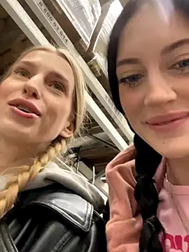 Melissa crazy online show from 11/18/25, 03:38