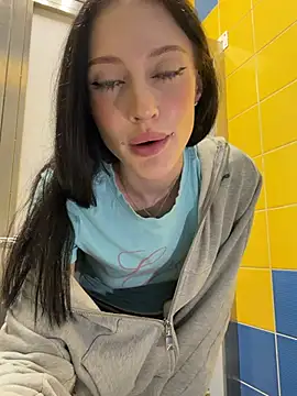 Melissa crazy online show from 08/05/26, 04:32