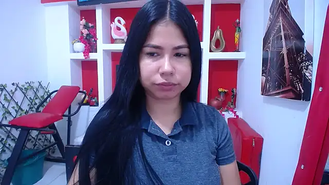 Letty Plugxo online show from 11/10/25, 12:26