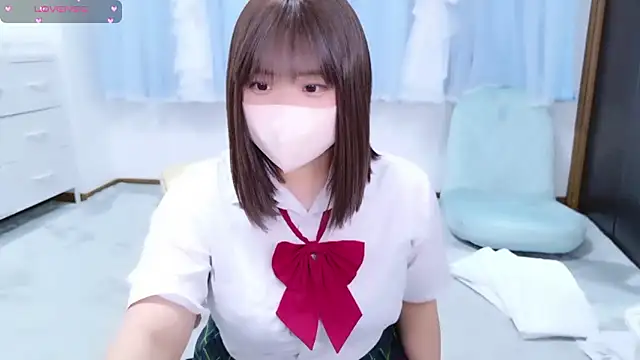 Snapshot of _mirai0917 chatting on 11/10/25, 11:09 mirai0917 online show from 11/10/25, 11:09