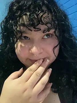 Snapshot of Kimberliprivv chatting on 04/10/26, 06:34 Kimberliprivv online show from 04/10/26, 06:34